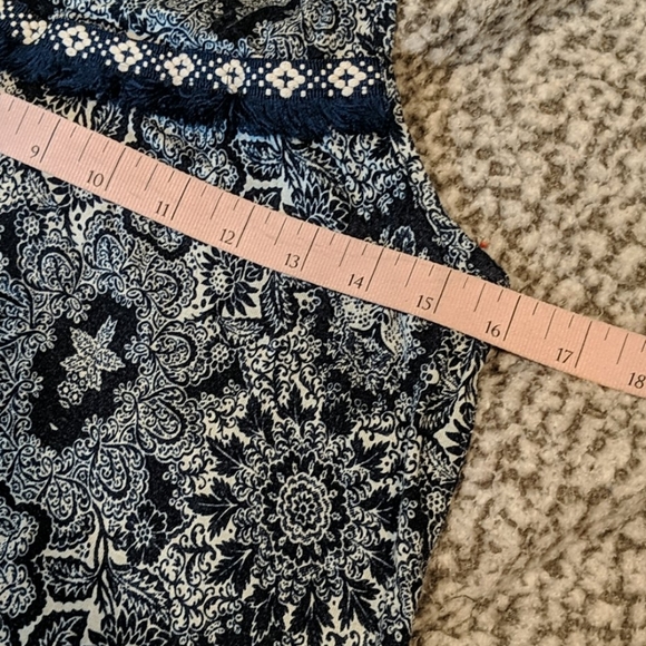 Maurices Navy Blue Patterned Tank Top Small - Picture 9 of 11